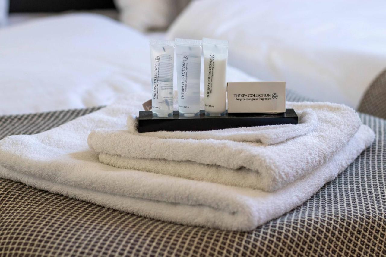 The Town Hotel Studios Appartments Zuidzande Ngoại thất bức ảnh